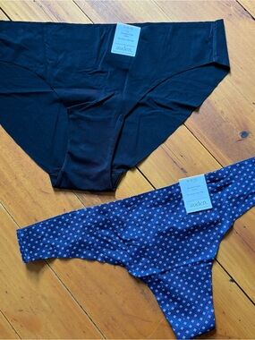 Auden Black Bikini Panty & Navy Diamond-Print Thong